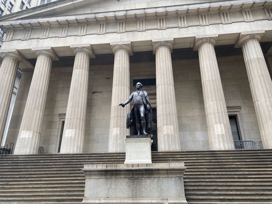 Federal Hall on Hamilton Walking Tour