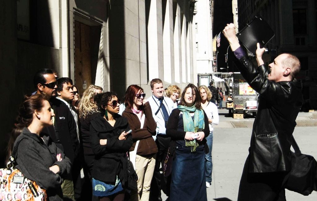 group photo of a Wall Street Experience tour